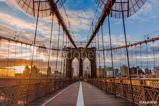 Picture of New York Brooklyn bridge empty